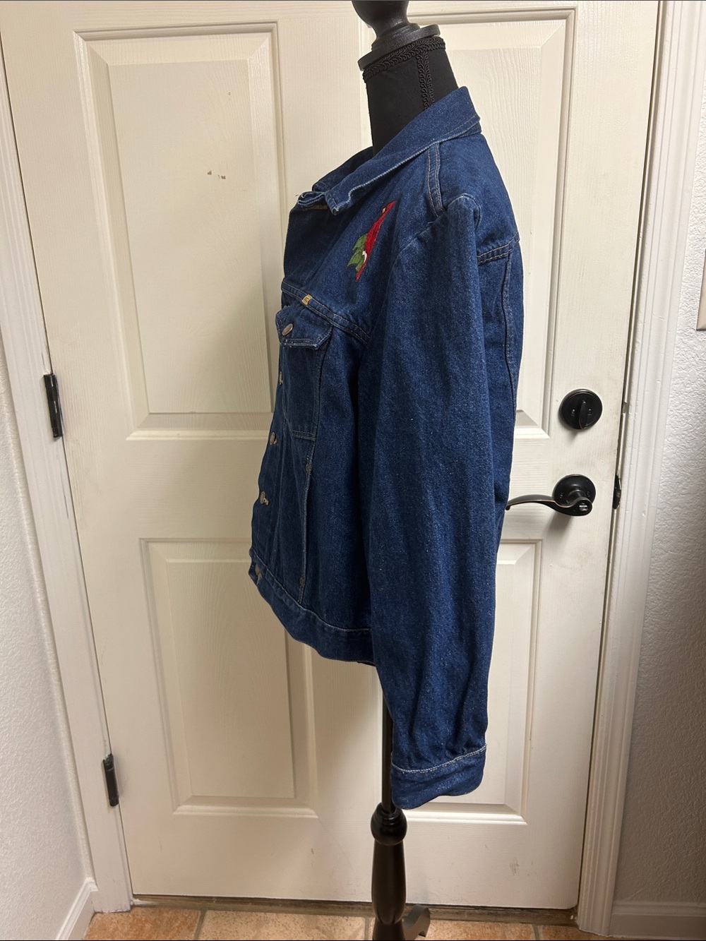 RUSTLER Large Jean jacket with handmade bird design, EUC - Picture 11 of 12
